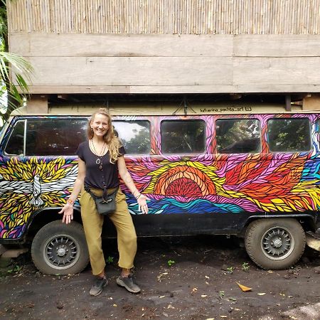 Rainbow Caravan Hostel Las Pilas Luaran gambar
