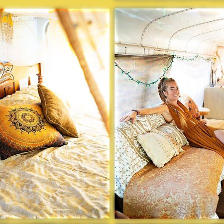 Rainbow Caravan Hostel Las Pilas Luaran gambar