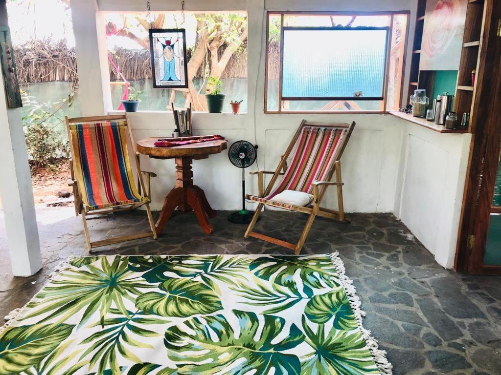 Rainbow Caravan Hostel Las Pilas Luaran gambar