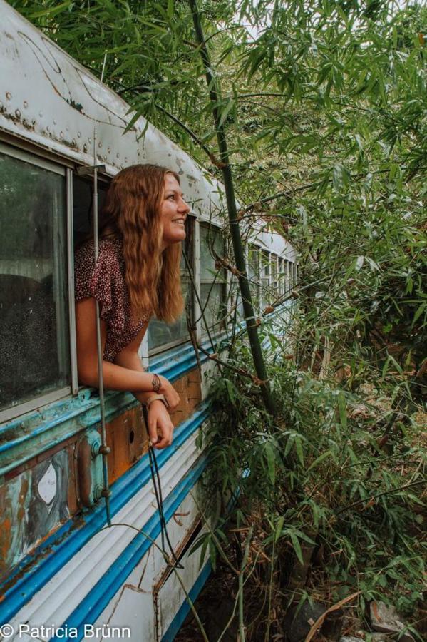 Rainbow Caravan Hostel Las Pilas Luaran gambar