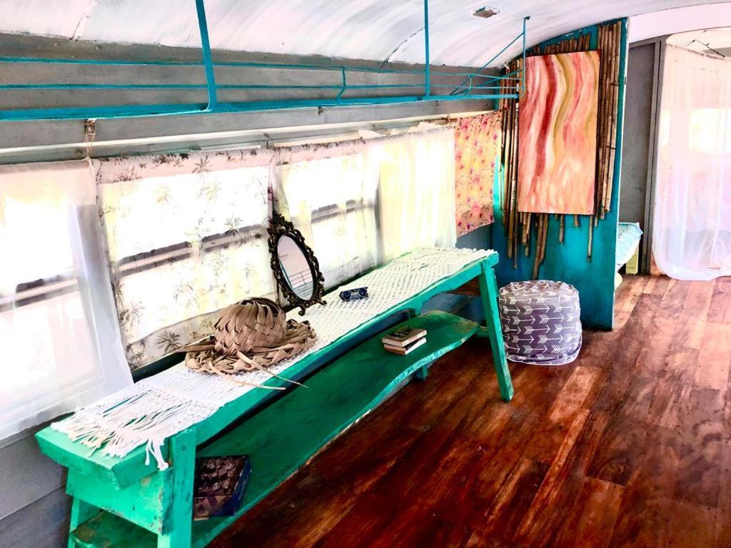 Rainbow Caravan Hostel Las Pilas Luaran gambar